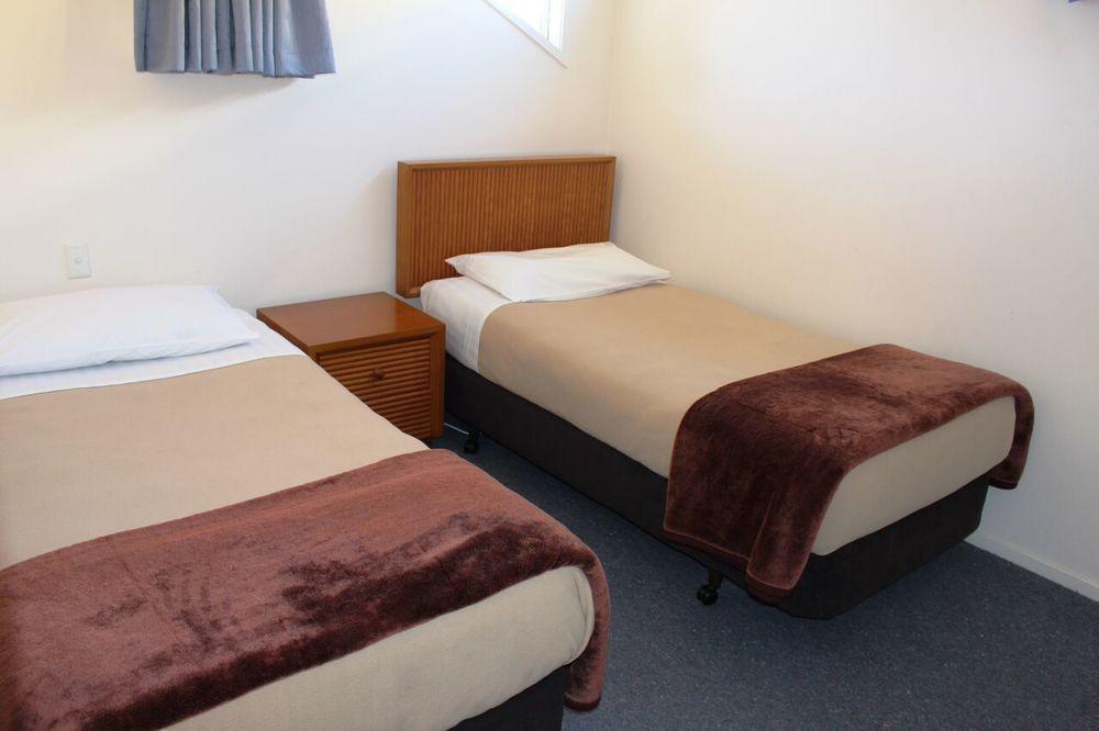 Bucklands Beach Waterfront Motel Auckland Exterior photo